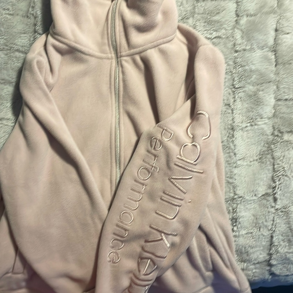 Xxl Calvin Kline sweat shirt and xl puma sweat shirt